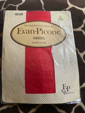 Vintage Evan-Picone Medium Red Ribbons Panty Hose #300